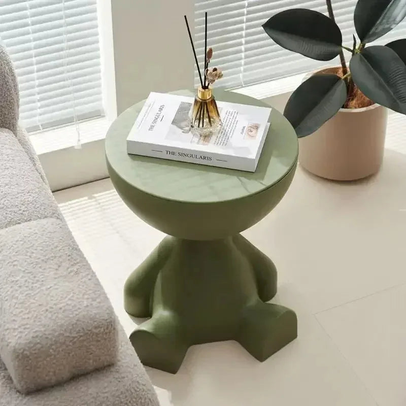 Table d’Appoint Design Original en Forme de Personnage, Moderne & Polyvalente - AMICUS