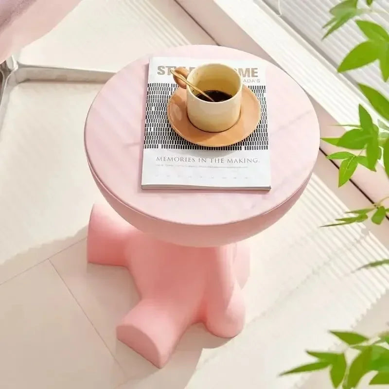Table d’Appoint Design Original en Forme de Personnage, Moderne & Polyvalente - AMICUS